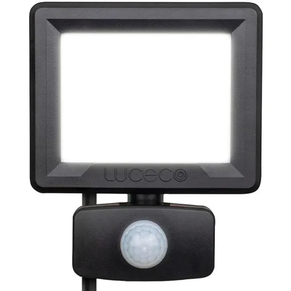Luceco Slimline Led F/Light With Pir Sensor Ip65